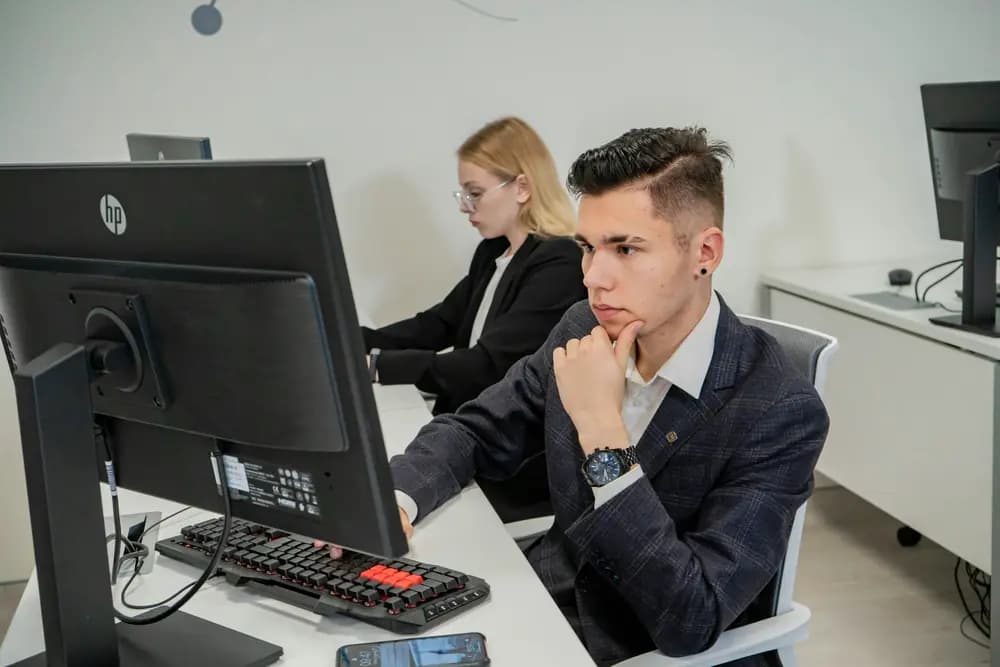 refonte learning data analytics internship